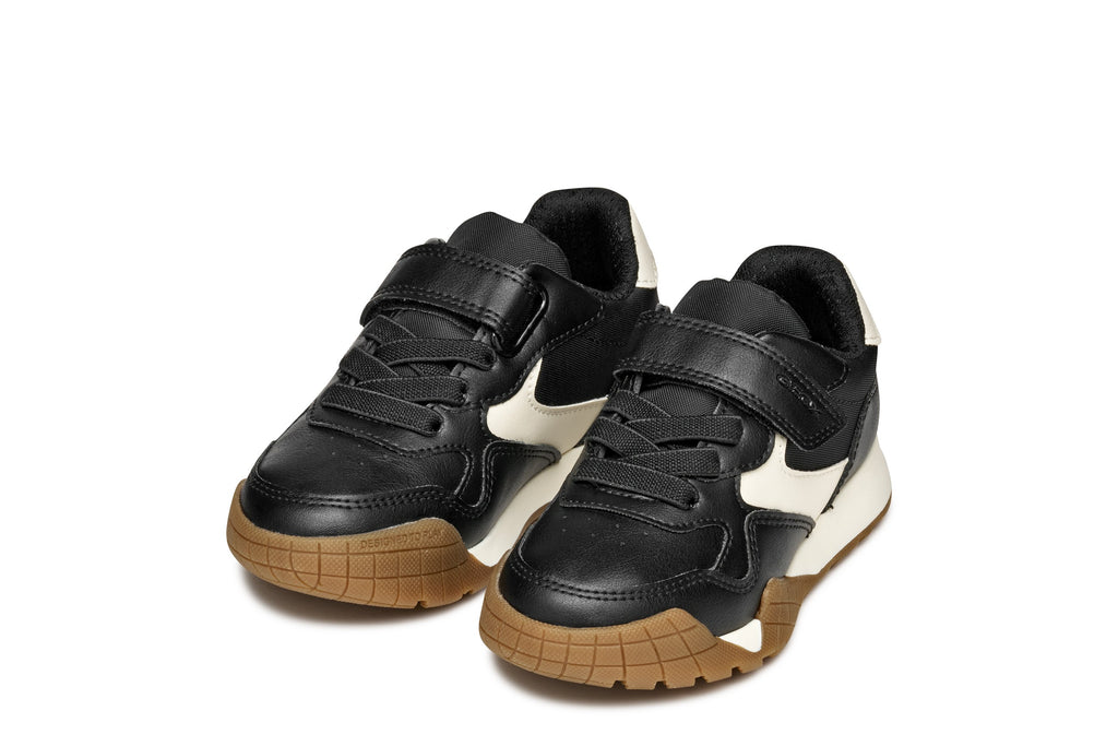 ДЕТСКИ СНИКЪРСИ GEOX J RANN