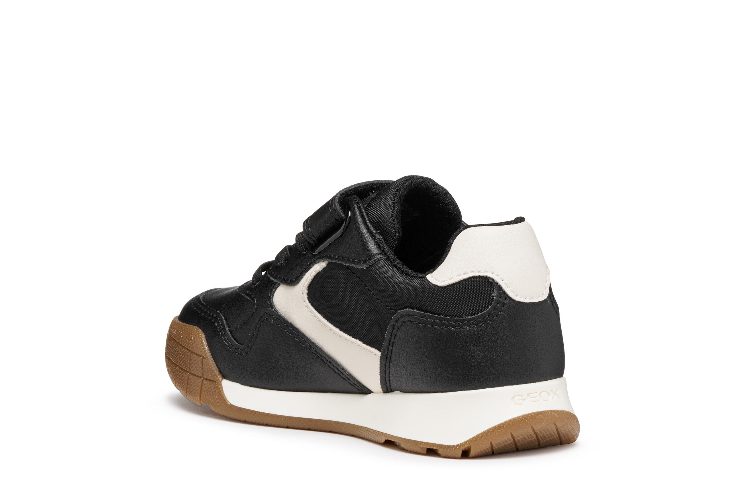 ДЕТСКИ СНИКЪРСИ GEOX J RANN