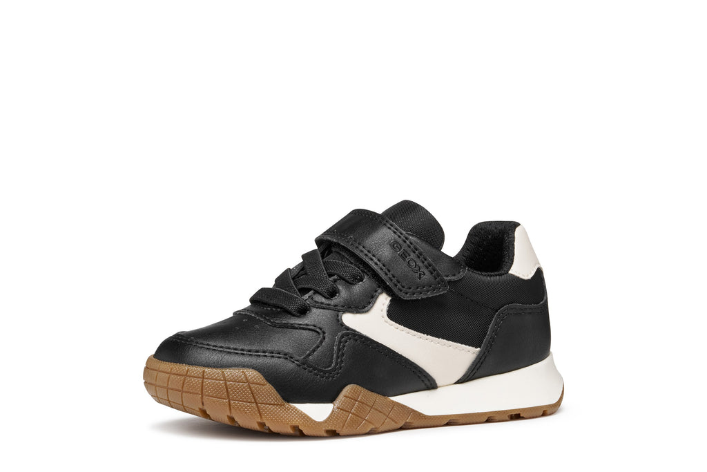 ДЕТСКИ СНИКЪРСИ GEOX J RANN